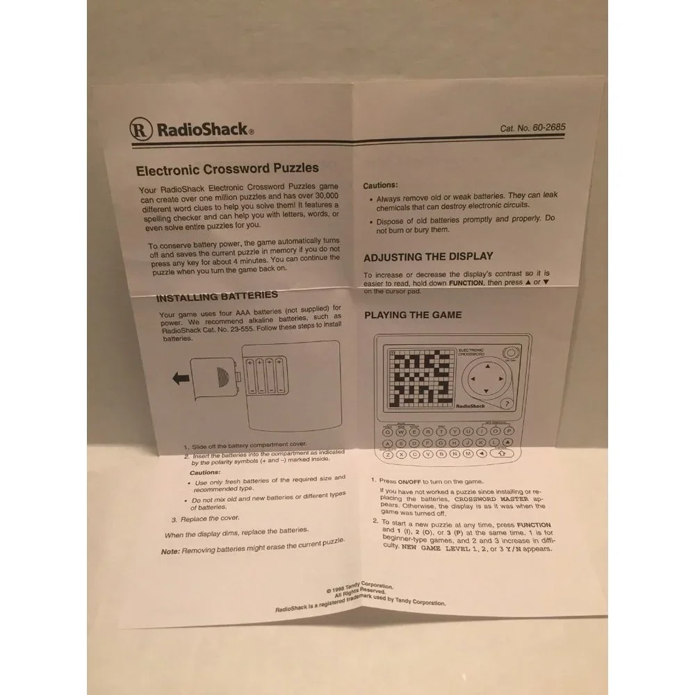 Radio Shack Electronic Crossword Puzzles Handheld Word Game 60-2685 Complete